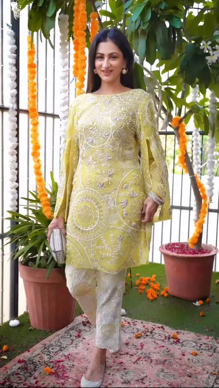 LG 1618 Heavy Georgette Kurtis With Bottom Catalog